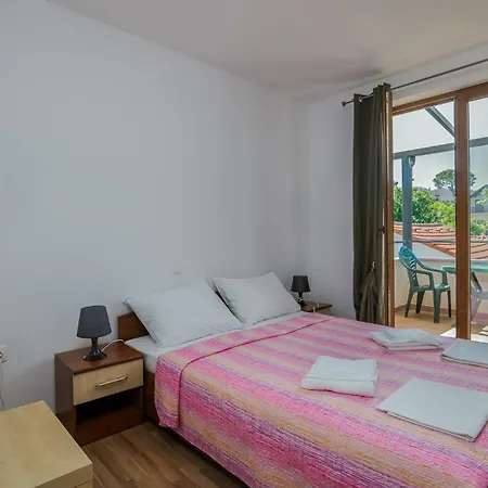Katja Apartment Njivice